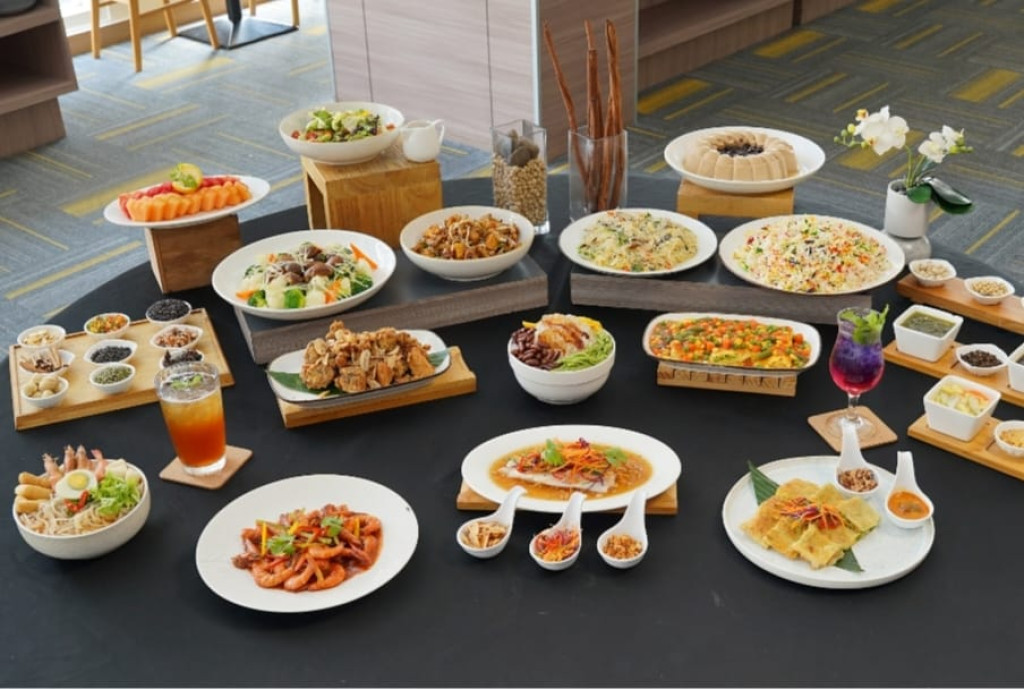 Aston Nagoya City Hotel Hadirkan Perjalanan Rasa Peranakan Setiap Jumat Siang Hanya di Oriental Symphony