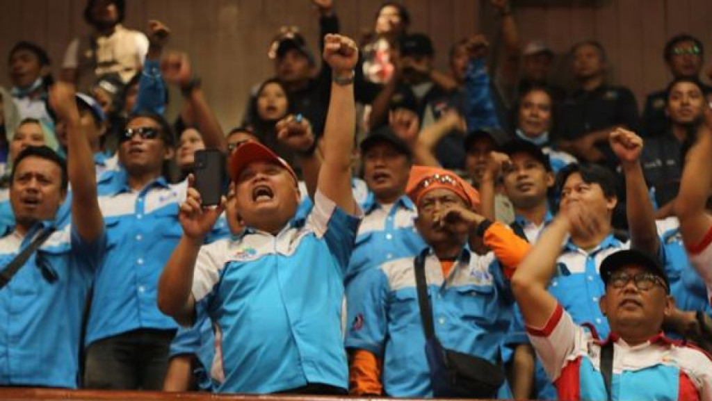 Bos Buruh Lobi Pemerintah dan DPR Minta Upah Minimum Naik 6,5% Keatas