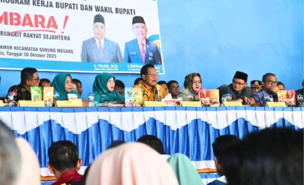 Bunga Desa di Sumaja Makmur: Pemerintah Turun, Aspirasi Tersalurkan