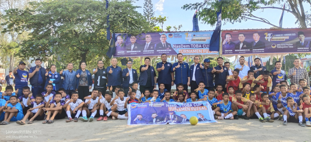 Menjelang HUT ke-14 Partai NasDem, SLTP IV Balige Raih Juara 1 Futsal