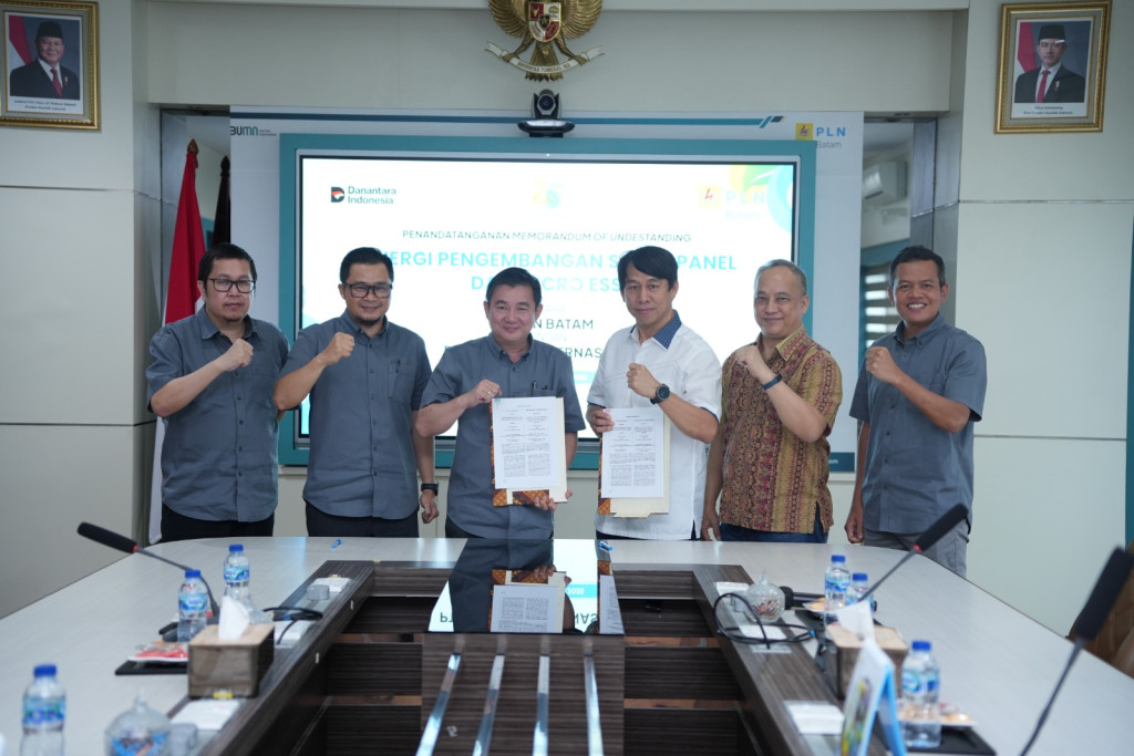 PLN Batam Gandeng PT Avecode Internasional Kembangkan Solar Panel dan Micro ESS