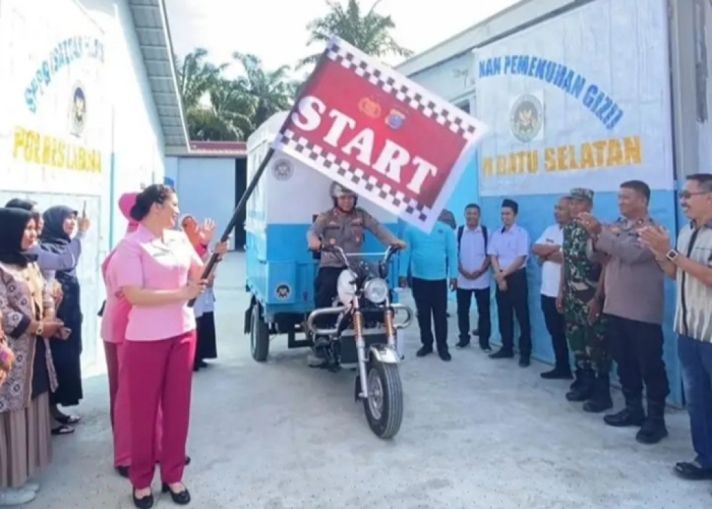 Upaya Cegah Kekurangan Gizi, Polres Labuhanbatu Selatan Gelar Program Makan Bergizi Gratis