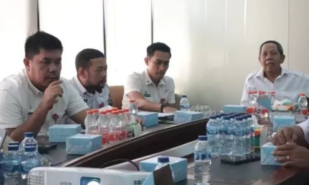 Wakil Bupati Paluta Rapat Persiapan Forum CSR.