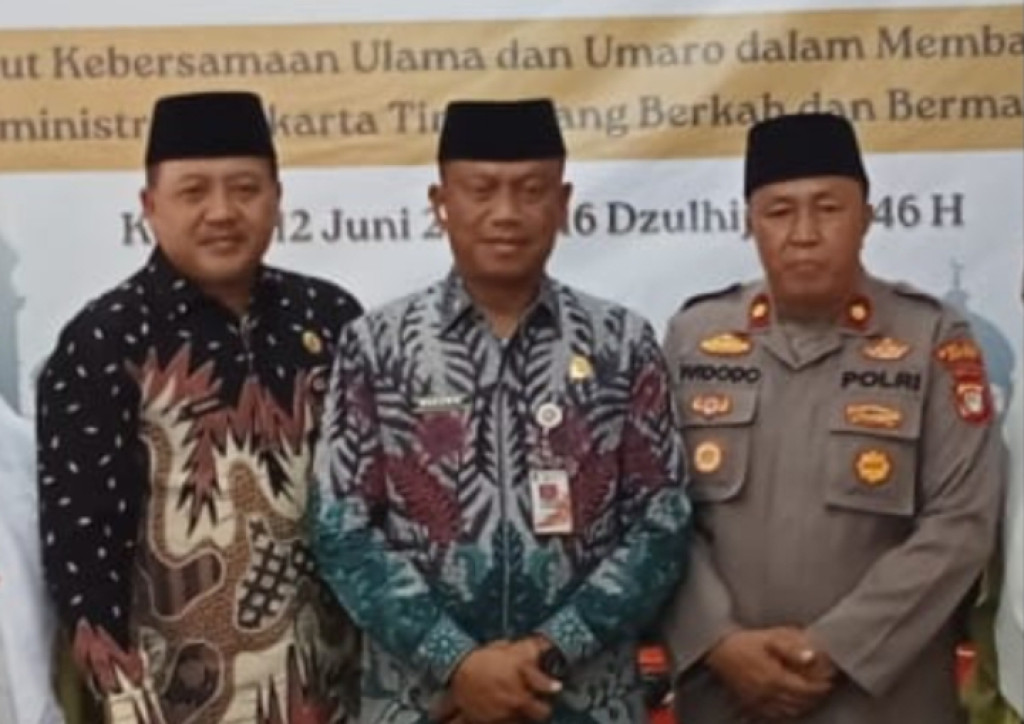 Walikota Jakarta Timur Raih Penghargaan Jakarta Youth Award 2025