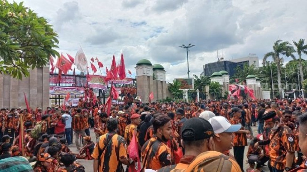 Aksi Pemuda Pancasila di Senayan, Polisi Turunkan 5 Kompi Pengamanan