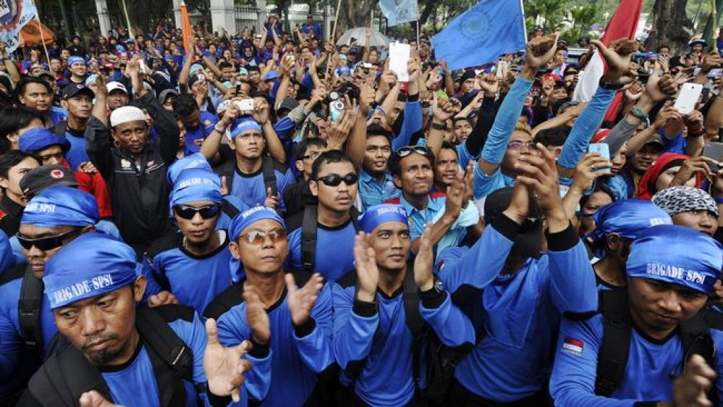 Jutaan Buruh Indonesia Akan Mogok Kerja 6-8 Desember