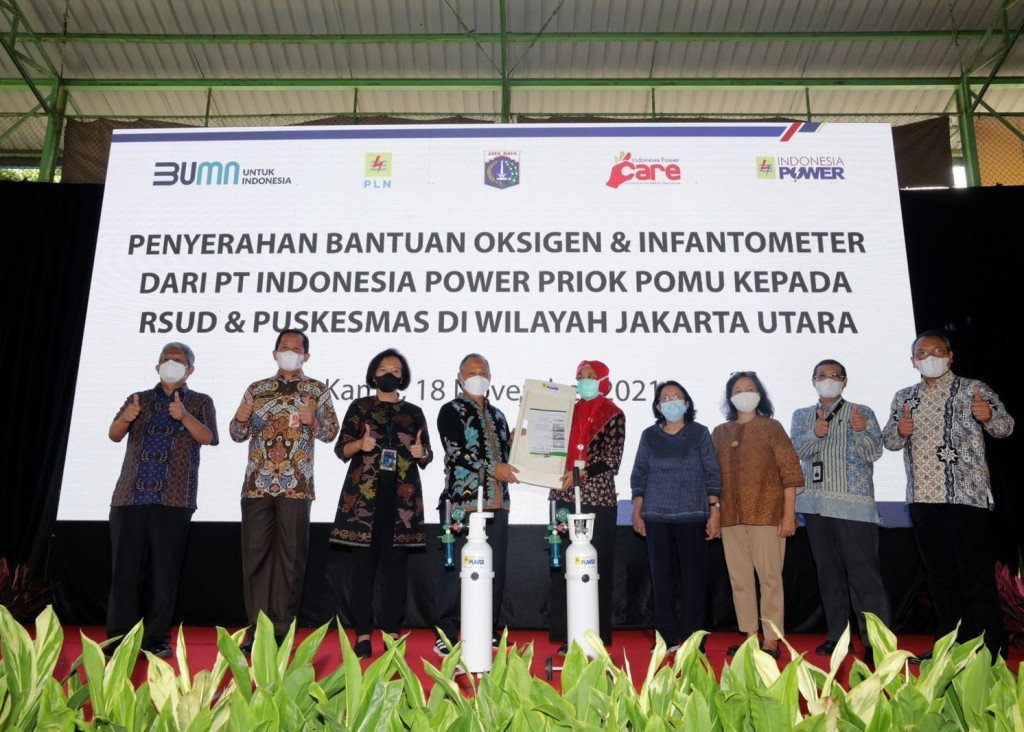 PLN Salurkan Bantuan Oksigen ke RSUD dan Puskesmas di Jakut