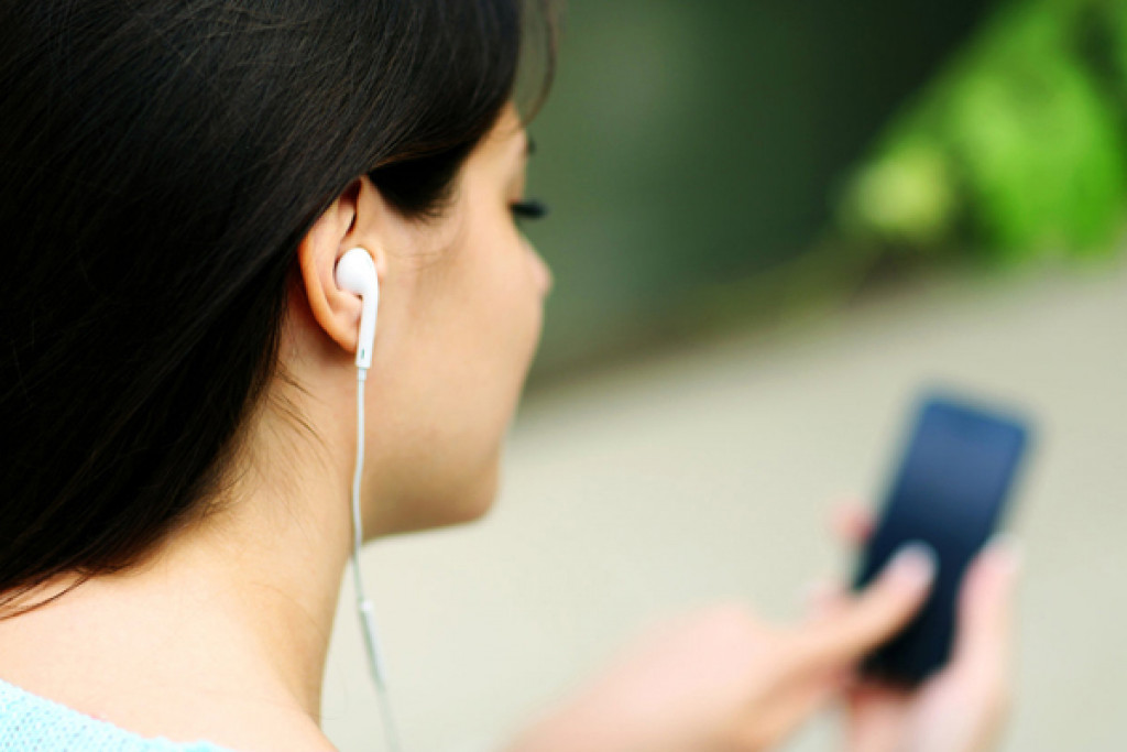 Dampak PLD, 1 Miliar Anak Muda Terancam Kehilangan Pendengaran