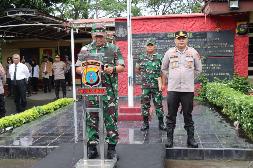 Dandim 0203/Langkat Pimpin Apel Gabungan TNI - Polri di Polres Binjai