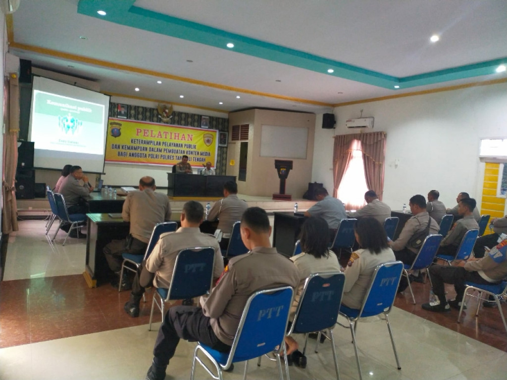 Polres Tapteng Gelar Pelatihan Public Speaking