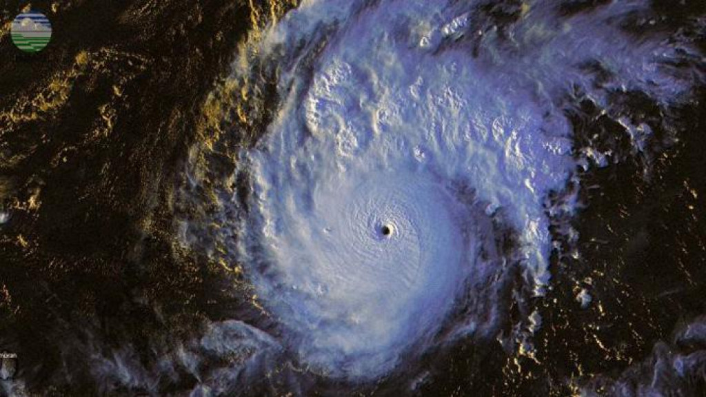 Prediksi Cuaca Hari ini: Bibit Siklon 94S Picu Hujan, Siaga Bencana di Jabar dan NTT