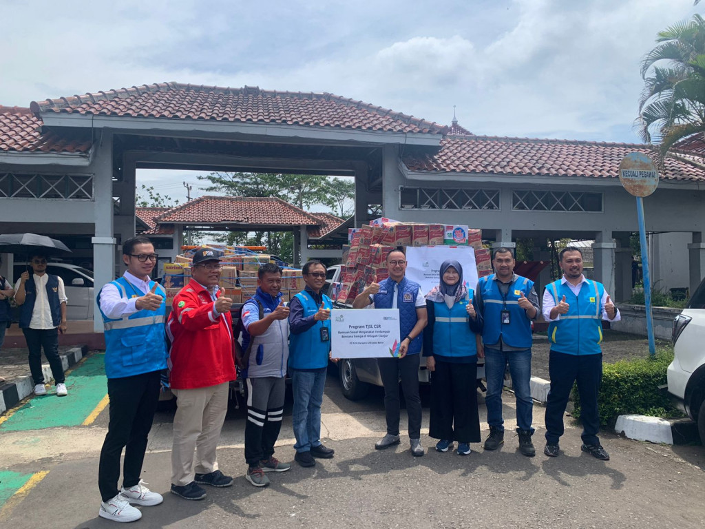 Ringankan Beban Korban Gempa Cianjur Pln Beri Bantuan Sembako Dan Bagi 1500 Paket Makanan Per 4057