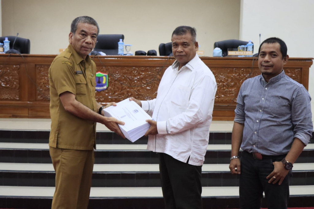 Setdako Binjai Sampaikan Ranperda APBD T A 2024 Kepada DPRD - Wahana ...