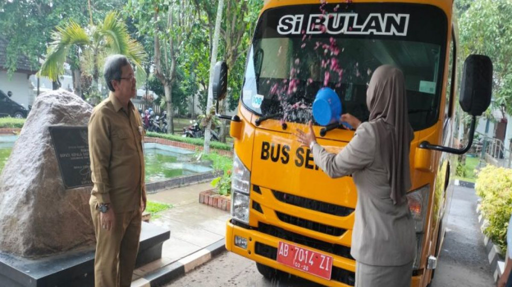 Pemkab Sleman Luncurkan Si Bulan, Bus Sekolah Gratis untuk Kurangi Kemacetan