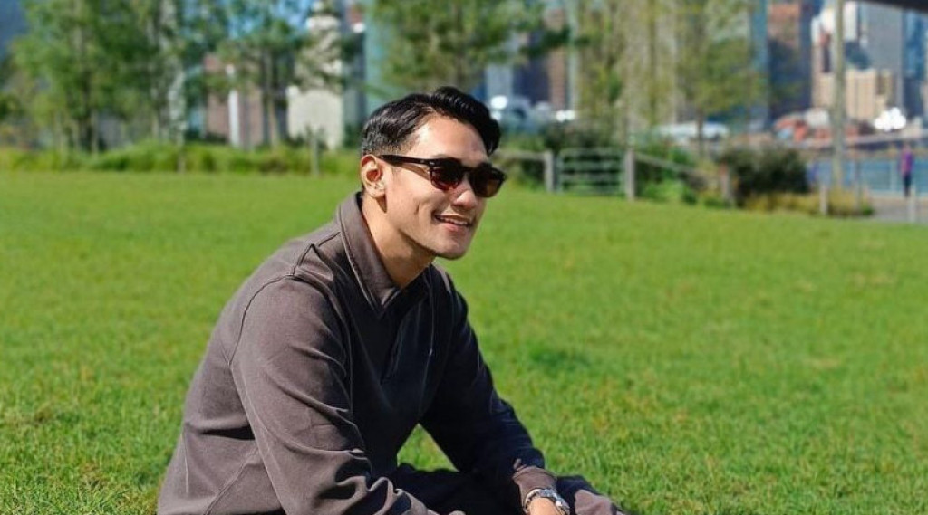 Afgan Temukan Kembali Akar Bermusik Lewat Album “Retrospektif”