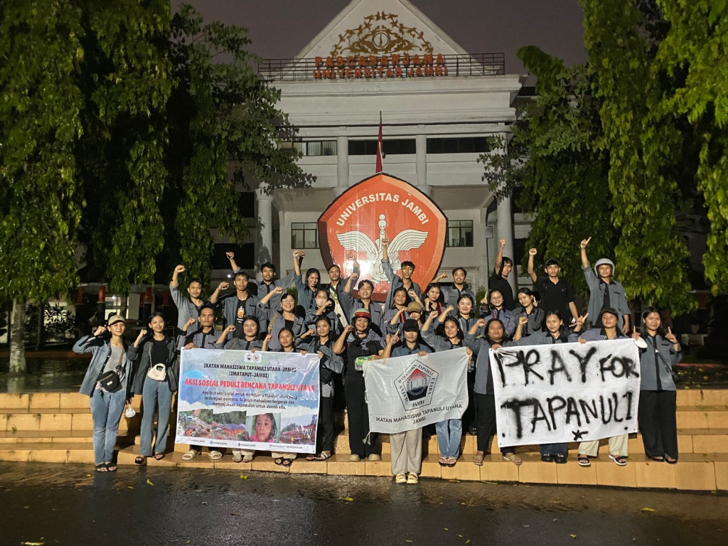 Aksi Sosial IMATAPUT-JAMBI untuk Peduli Bencana Alam Tapanuli Utara