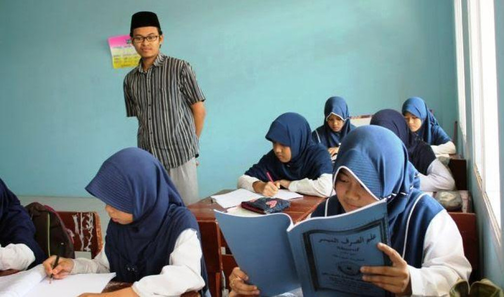 Anggaran Jadi Kendala Besar Sertifikasi Guru Madrasah: Ratusan Ribu Masih Tertinggal