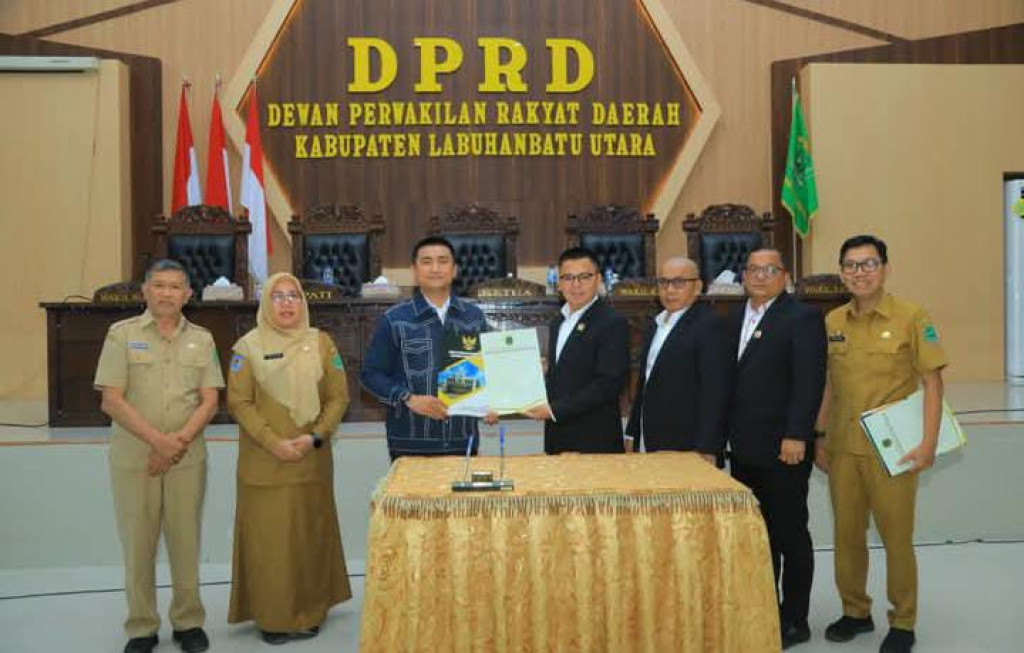 Bupati dan DPRD Labura Tandatangani KUA-PPAS APBD TA 2026