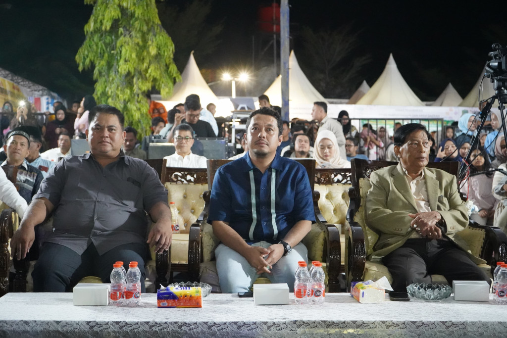 Bupati. Menutup Paluta Expo 2025 Dalam Rangka Hari Jadi Paluta Ke 18 Tahun.