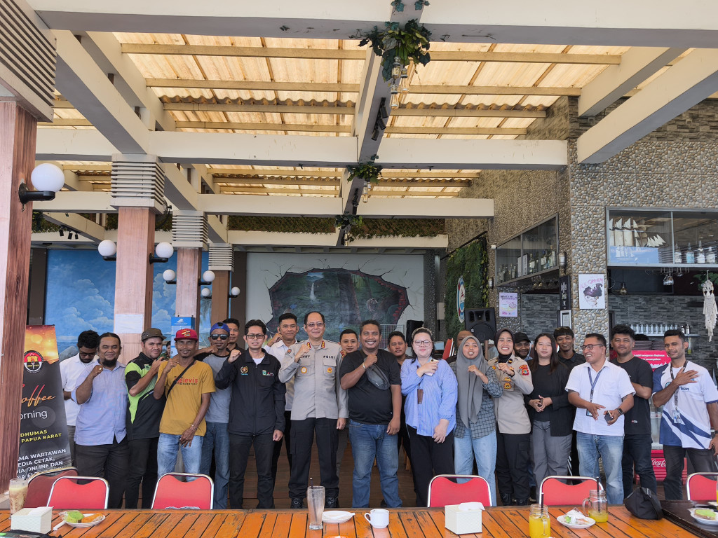 Coffee Morning Bidang Humas Polda Papua Barat Bersama Wartawan, Bangun Kemitraan dan Silaturahmi