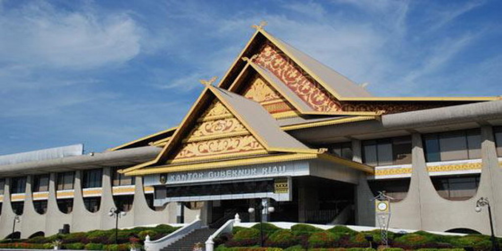 Dari Saleh Djasit hingga Abdul Wahid: Korupsi Masih Bayangi Kursi Gubernur Riau