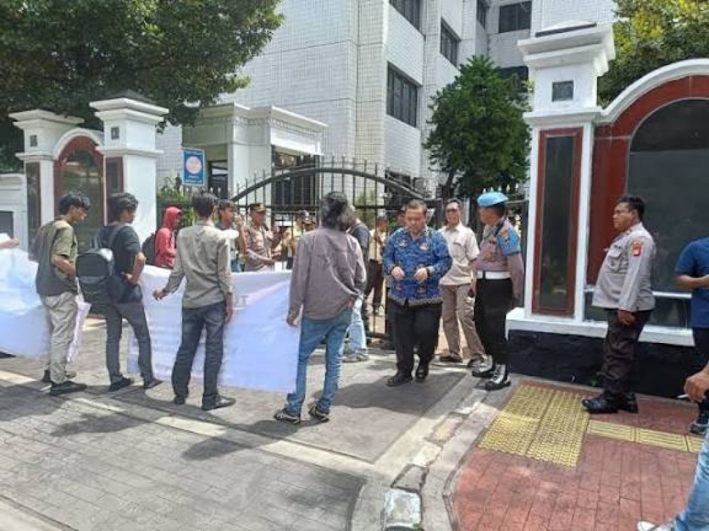 Formasu Geruduk Kemenag RI, Desak Menteri Agama Copot Kakanwil Sumut