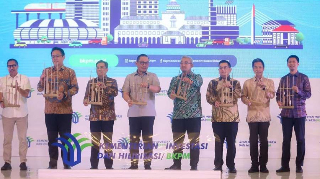 Forum Investasi Nasional 2025 Resmi Digelar di Bandung, Tekankan Sinergi Triple Helix