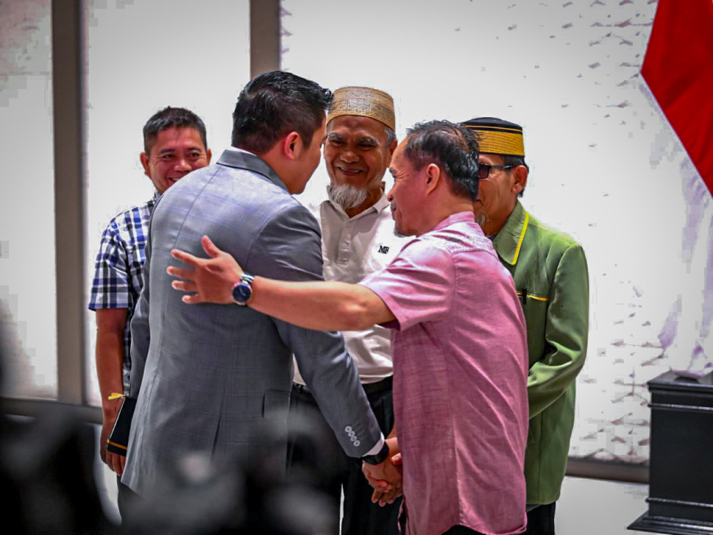 Gunakan Hak Rehabilitasi, Presiden Prabowo Pulihkan Nama Baik Dua Guru di Luwu Utara