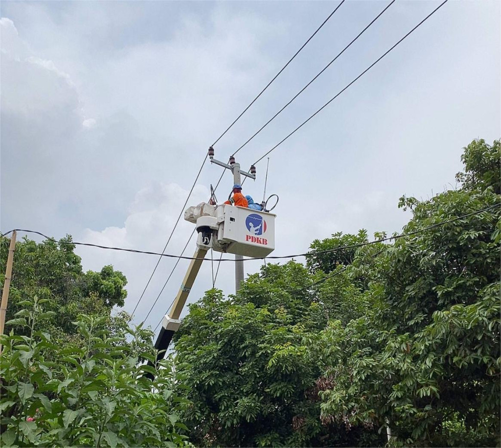 Hadapi Musim Hujan, PLN Perkuat Siaga dan Imbau Warga Jaga Keamanan Listrik