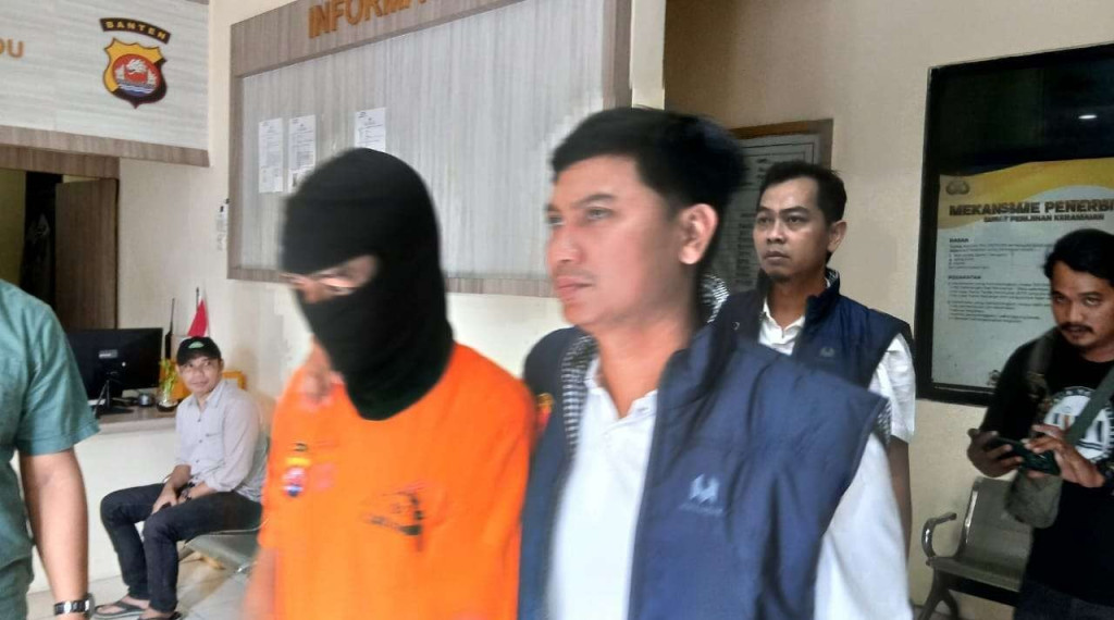 Jadi Penyalur Ganja ke Bali, Oknum ASN Pemkab Tangerang Ditangkap