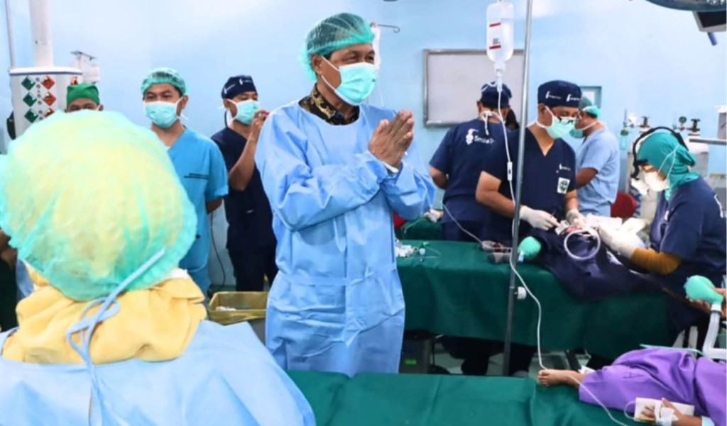 Kado HUT Muara Enim ke-79, Operasi Gratis untuk 19 Pasien Bibir Sumbing