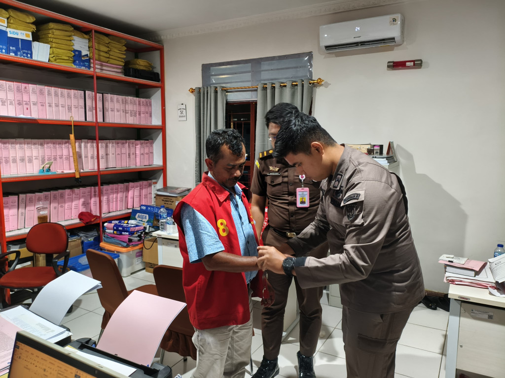 Kejaksaan Negeri Toba Tetapkan RS Tersangka Tindak Pidana Korupsi Dana Desa Meranti Barat