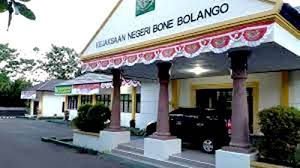 Kejari Bone Bolango Lelang Seribu Karung Batu Hitam, Nilai Limit Sentuh Ratusan Juta