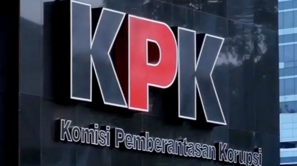 KPK Periksa Tiga Pramusaji di Rumdin Gubernur Riau, Diduga Rusak Segel