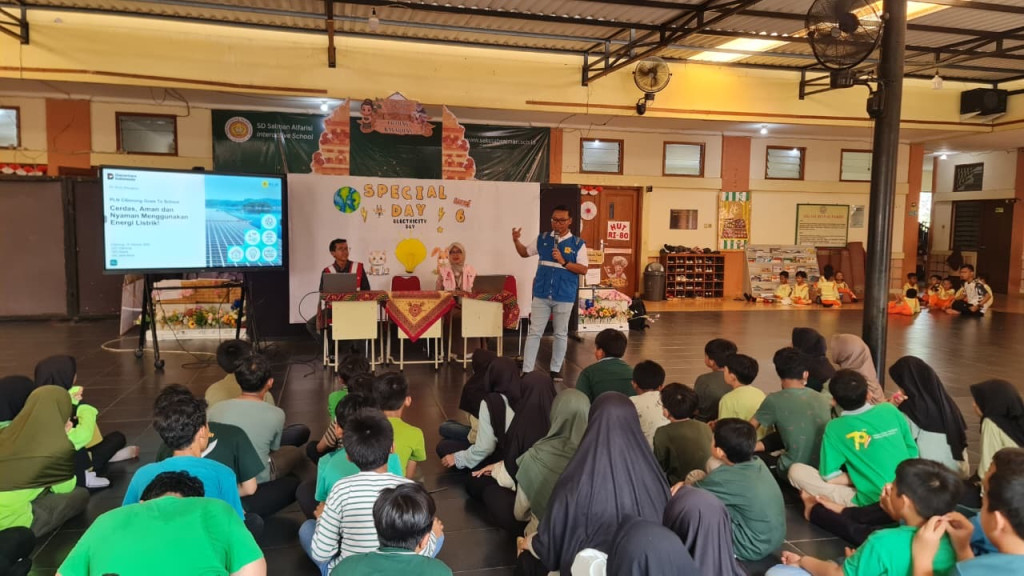 Lewat Giat Goes To School, PLN Depok Edukasi Keselamatan Listrik Sejak Dini di SD Salman Alfarizi