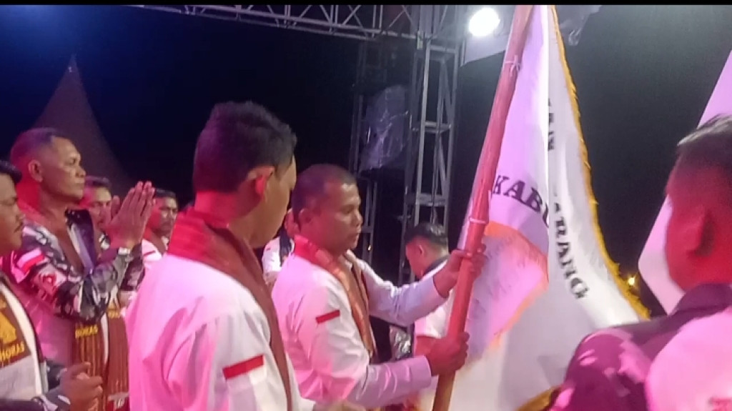 Pelantikan Ketua GPBI Kabupaten Samosir David Sidabutar Dan Acara Hiburan Rakyat Berlangsung Sukses.