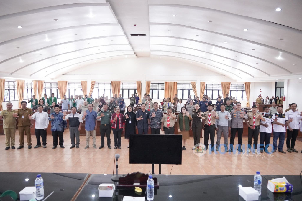 Pemkab Karo Tandatangani MoU  dan Pengukuhan Forum Pengurangan Risiko Bencana