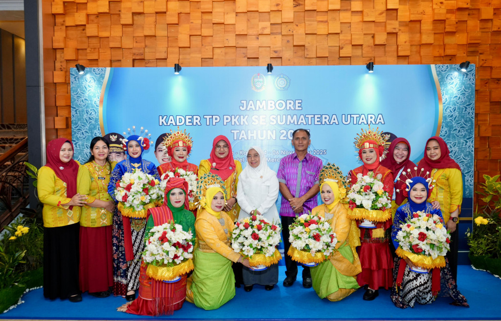 PKK Kota Binjai Tampilkan Kreativitas di Jambore PKK Sumatera Utara 2025