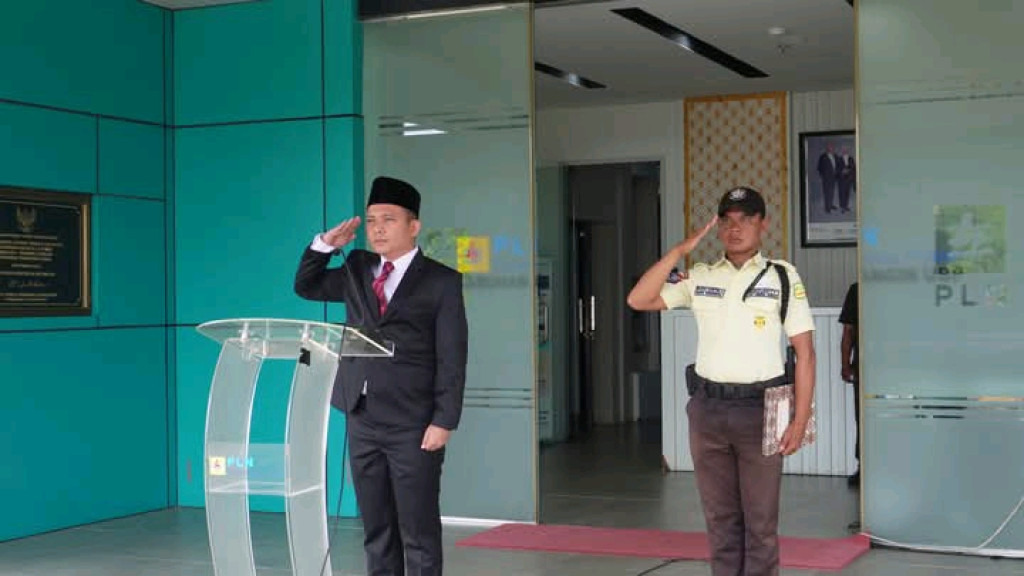 PLN Labuhan Angin Gelar Upacara Peringatan Hari Pahlawan dengan Semangat "Terus Bergerak Melanjutkan Perjuangan"