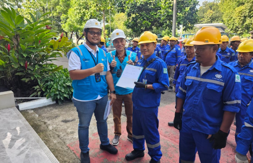 PLN UID Jakarta Raya Nyalakan Listrik untuk 2.500 Pelanggan Lewat Program BORAH