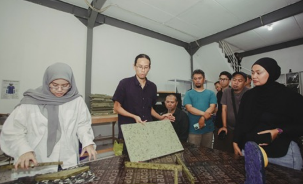 PLN UID Jawa Barat Gandeng The New Factory Dorong Ekonomi Sirkular Berbasis Energi Bersih