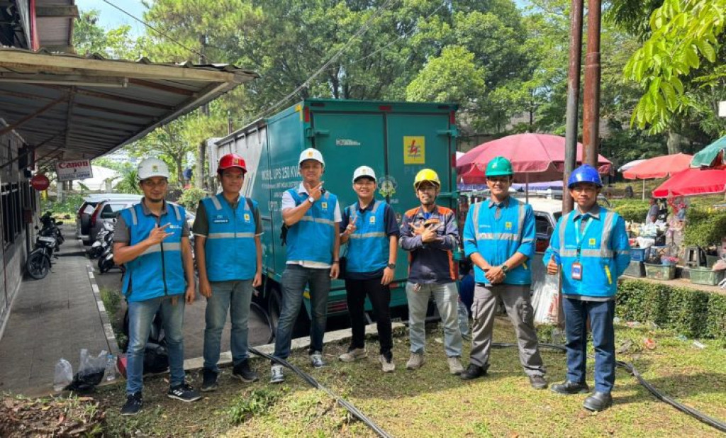 PLN UP3 Sumedang Turunkan Tim Lengkap Siaga Kelistrikan Sukseskan Wisuda IKOPIN