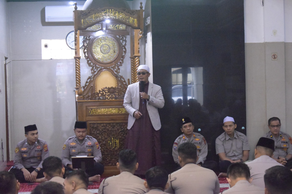 Polda Jambi Laksanakan kegiatan Pembinaan Rohani Bagi personel Muslim dan Kristiani