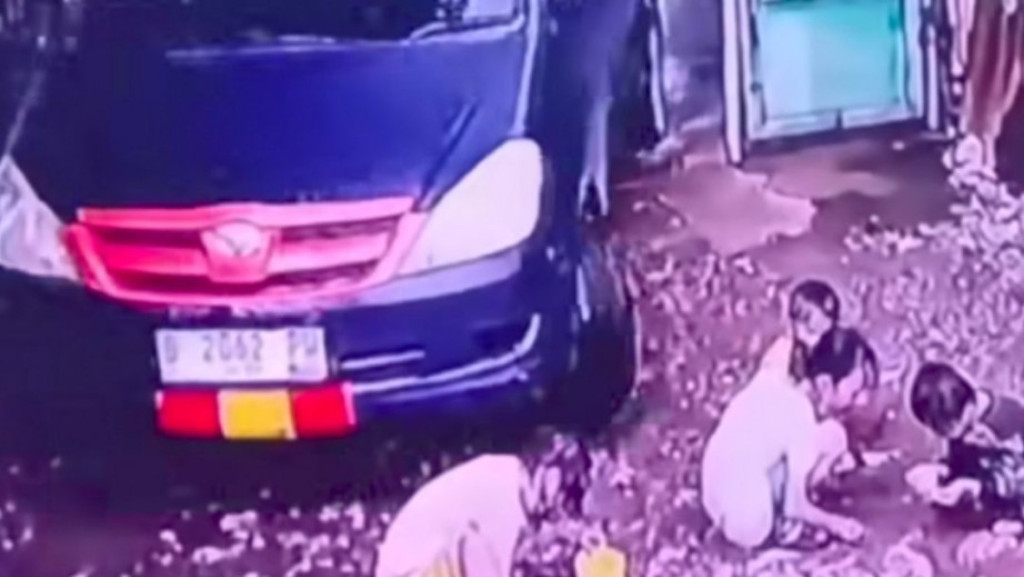 Polda Metro Jaya Ungkap Kronologi Mobil Melindas Dua Anak di Cipinang
