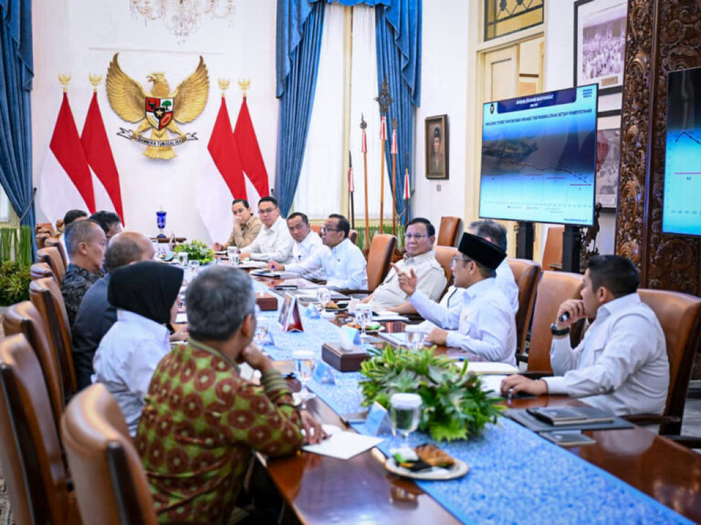 Prabowo Instruksikan Penguatan Pendidikan Vokasi dan Sekolah Terintegrasi untuk Atasi Kemiskinan