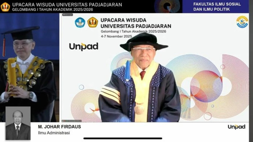 Raih Gelar Doktor di Usia 71 Tahun di Unpad, Ini Kisah Perjuangan Johar Firdaus