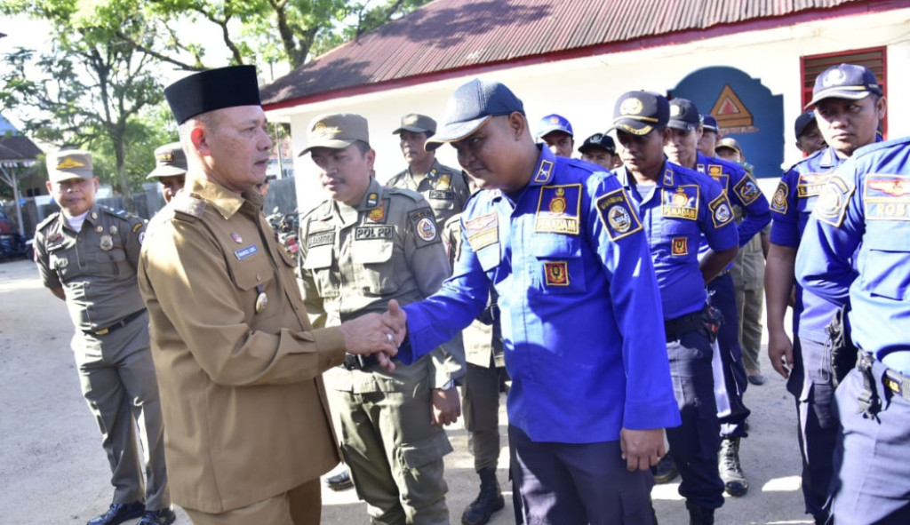 Sidak ke Kantor Satpol PP Tapteng, Wakil Bupati Tapteng Tekankan Tugas Pokok dan Fungsi