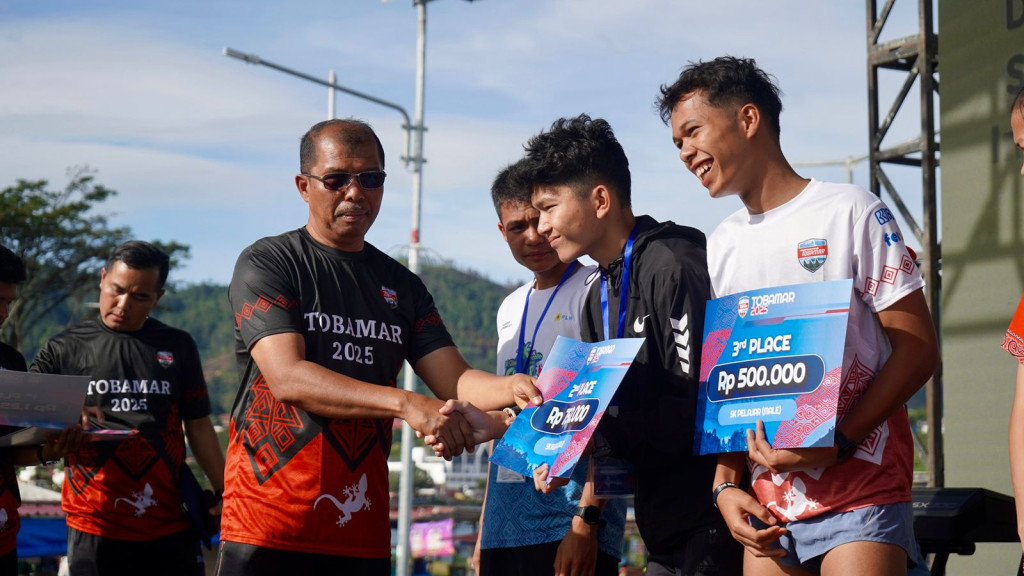 Sukses Digelar, 1.500 Peserta Meriahkan Ajang Lari Tahunan Kabupaten Toba