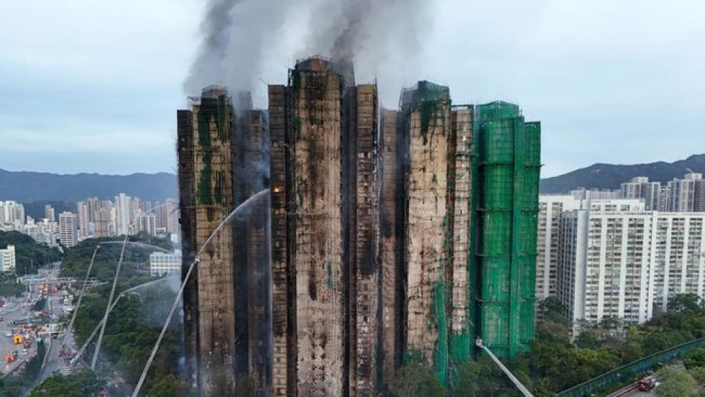Tiga Hari Berduka: Hong Kong Turunkan Bendera Setengah Tiang Usai Kebakaran Tragis