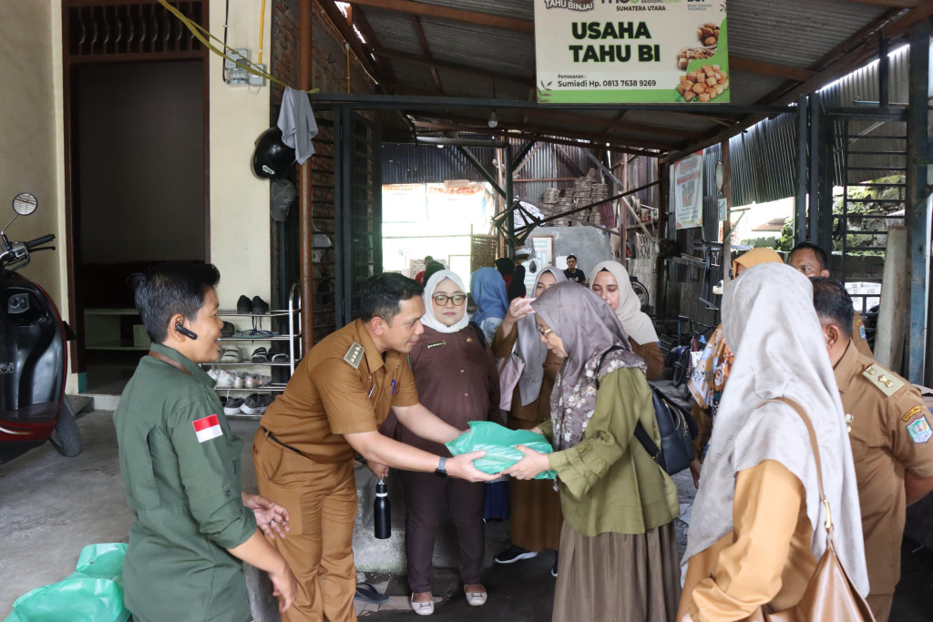 Tim Penilai Inovasi Daerah Sumut Tinjau Langsung Koperasi Merah Putih di Binjai Barat